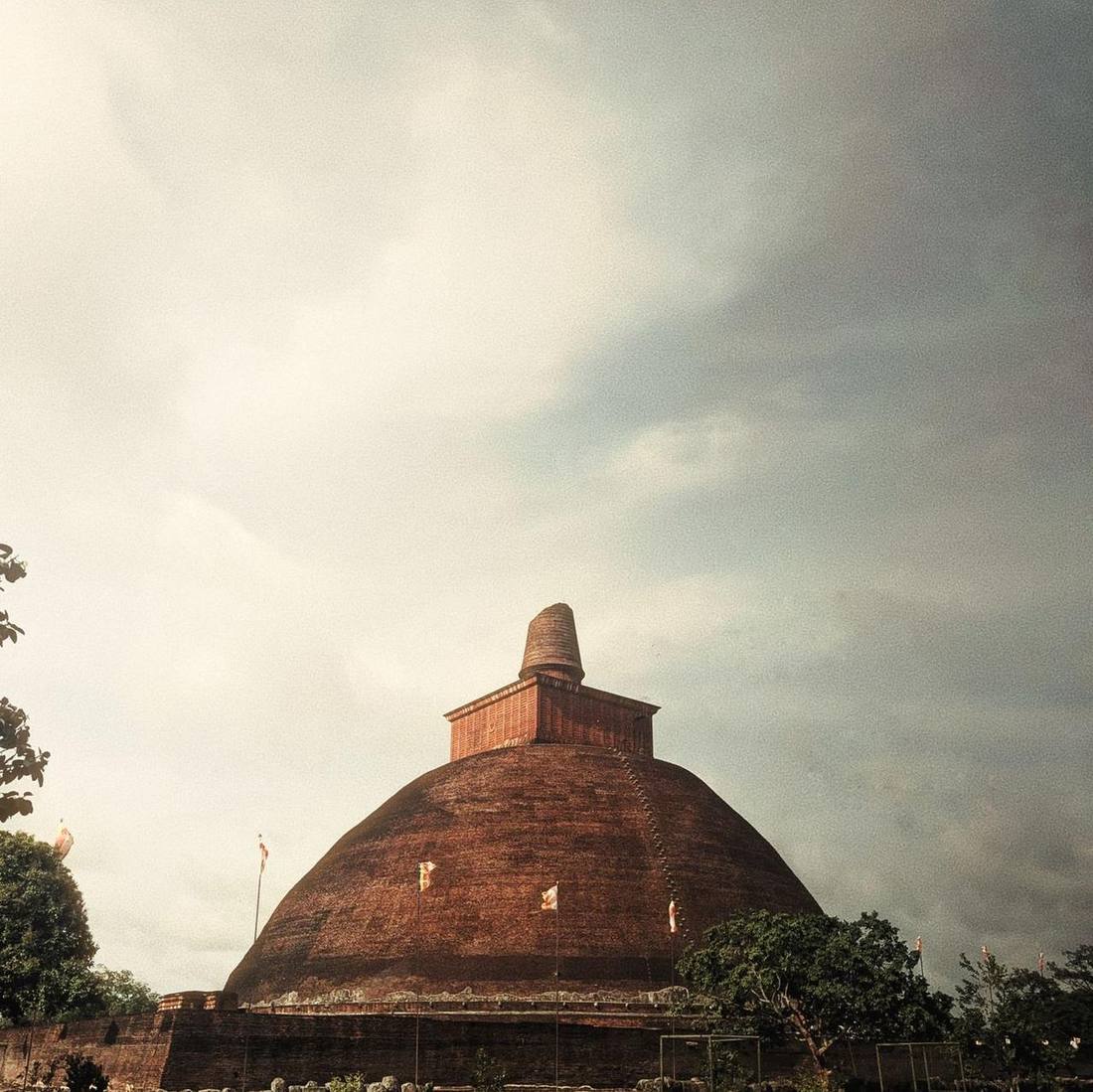 Jetavanaramaya stupa