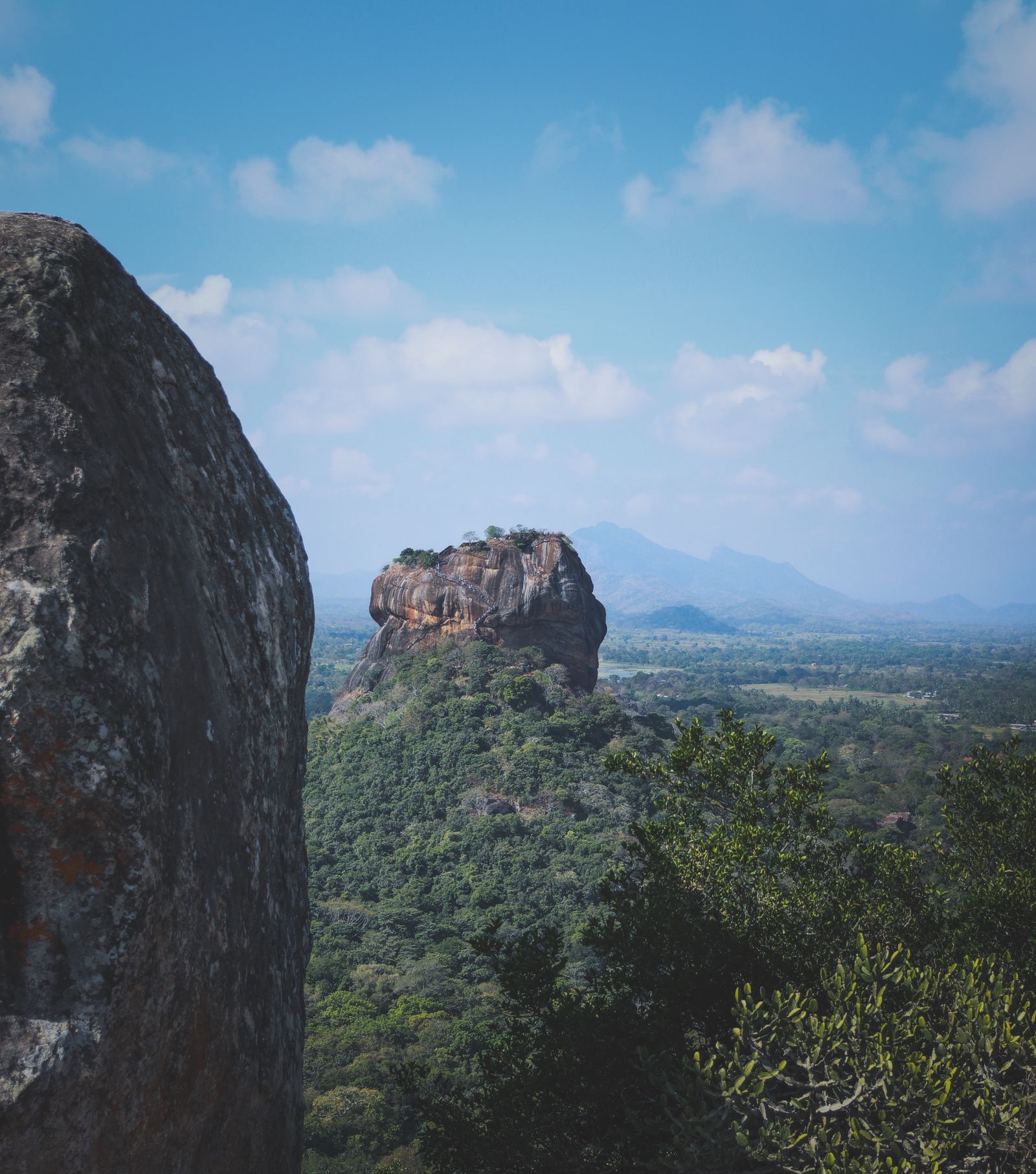 Pidurangala Rock