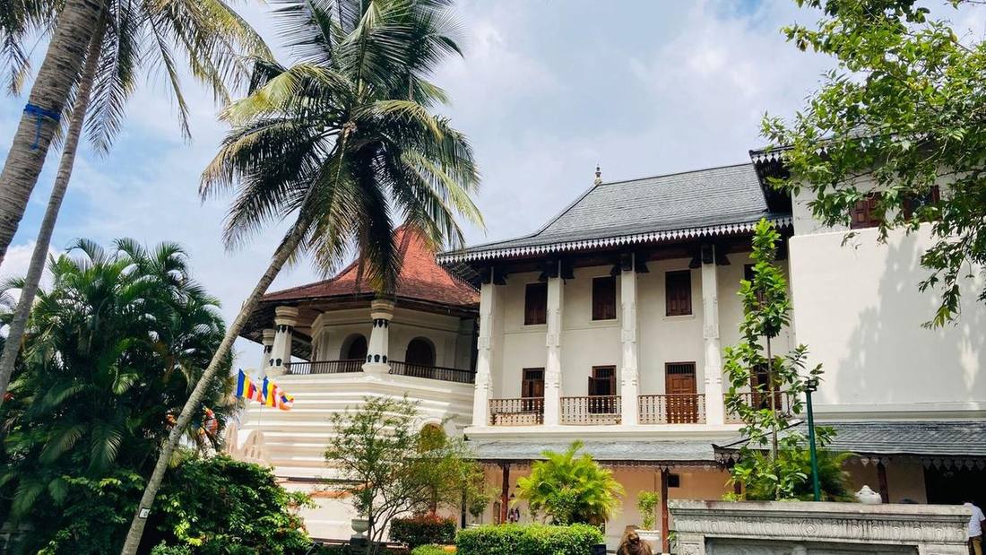 Temple architecture in Kandy