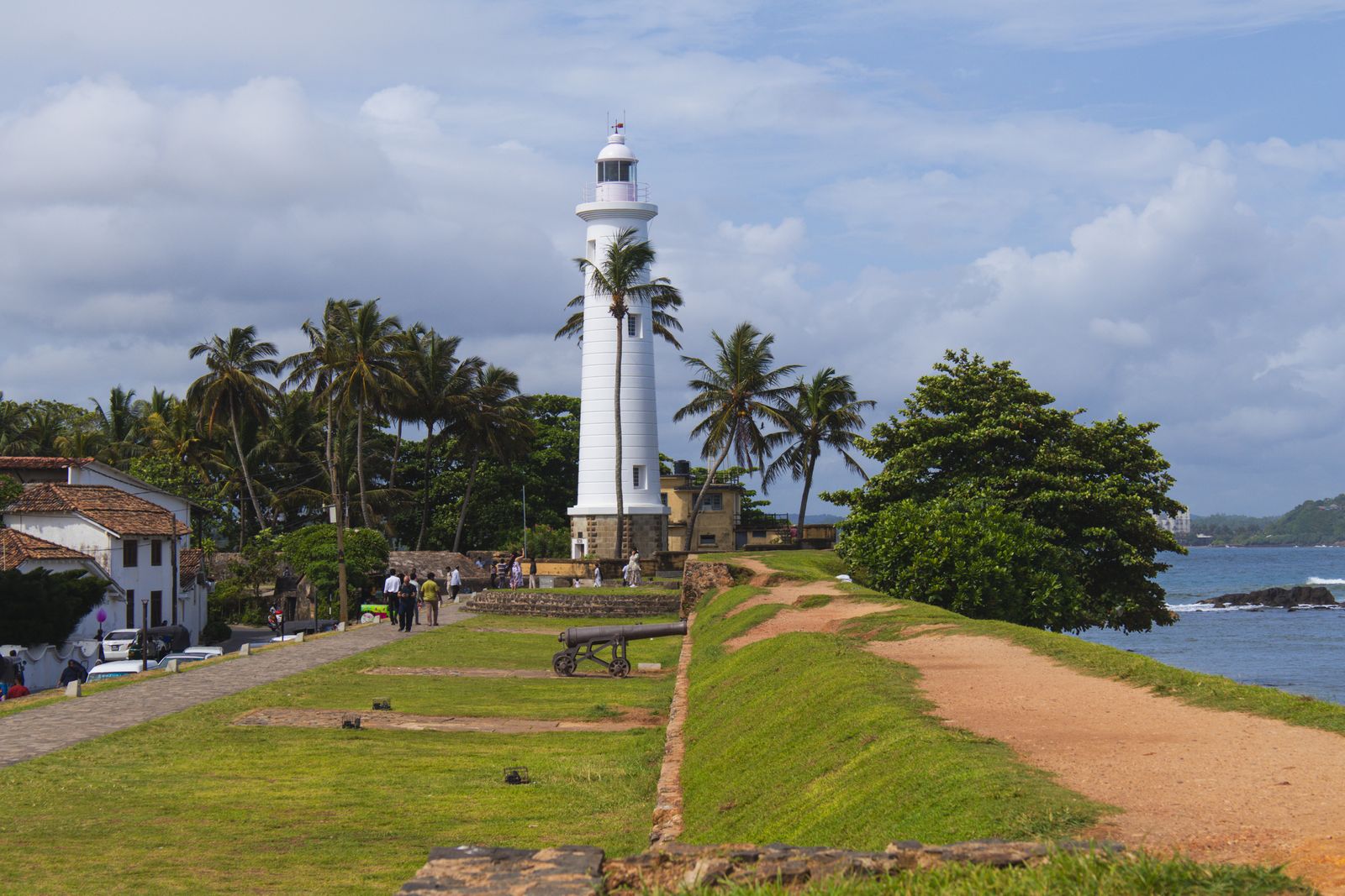 Galle lighthouse and coastline